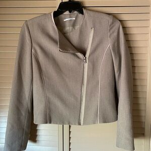 Tahari Tan Blazer with Modern Minimalist Design